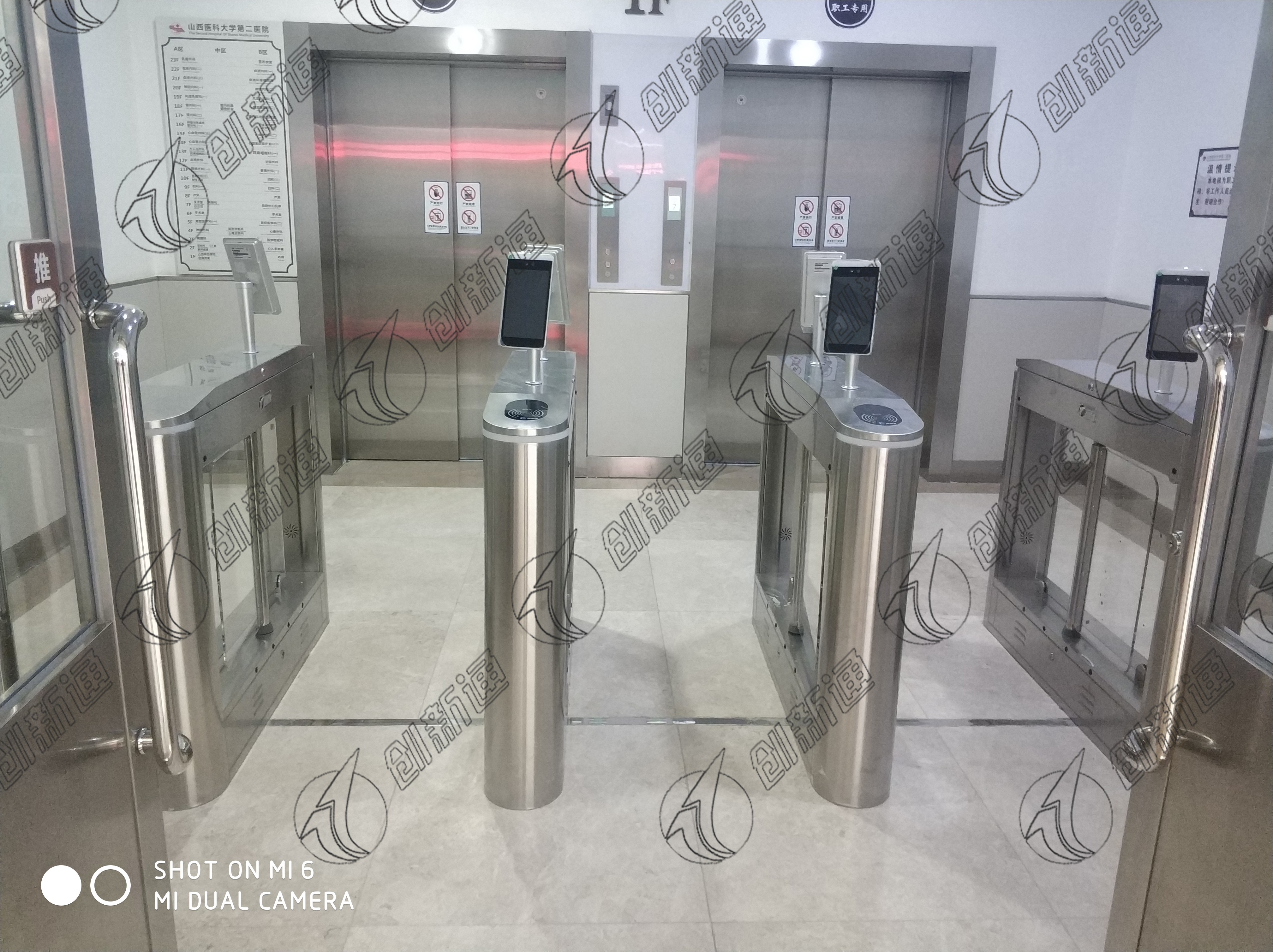 擺閘,三輥閘,速通閘,旋轉(zhuǎn)閘,平移閘,一字閘,人臉識別，